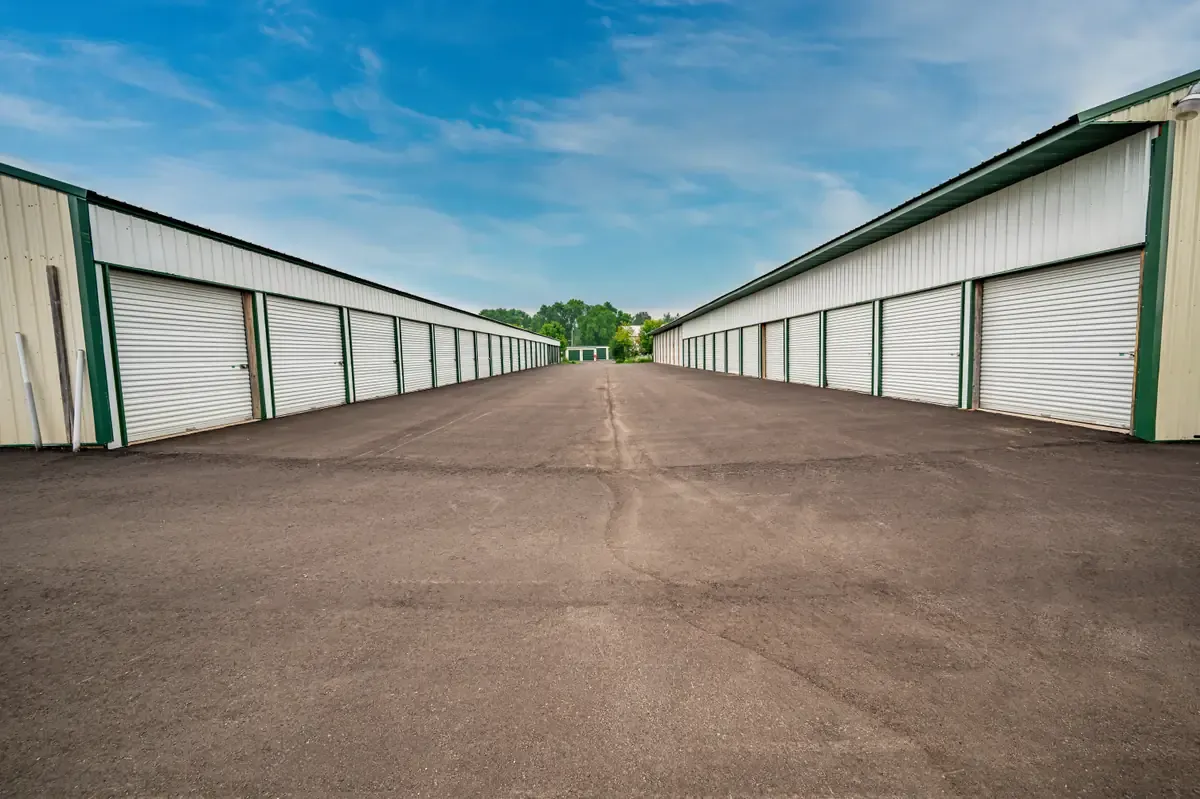 Storage Drive Lane KO Storage of Amery, WI